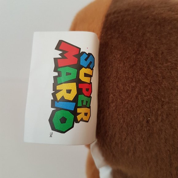 Vintage NINTENDO 2015 Super Mario Plush Toy & 2017 Super Mario Odyssey Cappy Hat - Picture 7 of 16